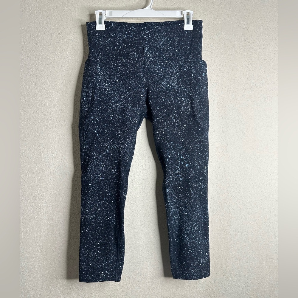 Lululemon Lead the Pack 23” Crop Leggings - Picture 2 of 6